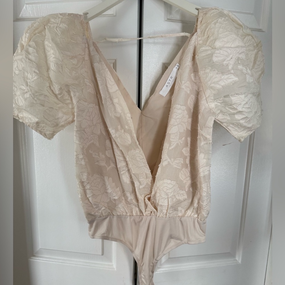ASTR The Label floral bodysuitt